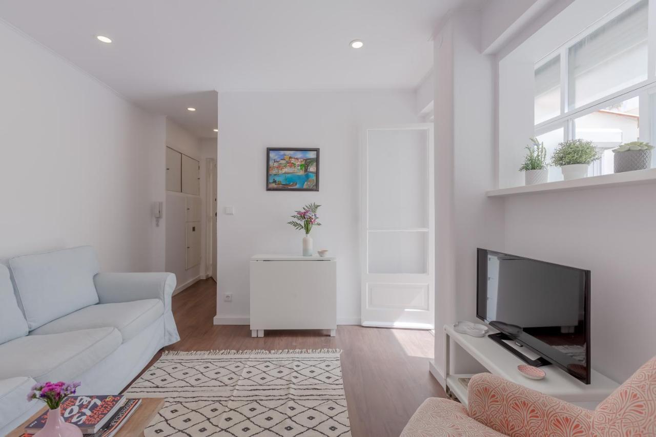 Sunny Apartment With Patio, By Timecooler Lisboa 外观 照片
